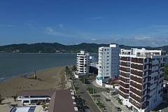 condo-forsale-bahia-de-caraquez-ecuador-beachfront5