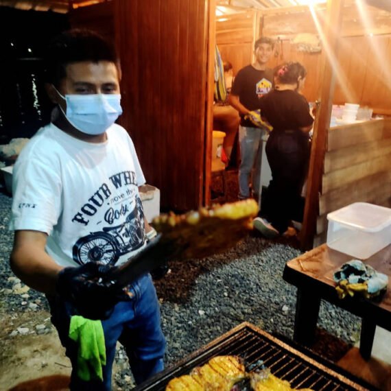 Bahia de Caraquez Ecuador